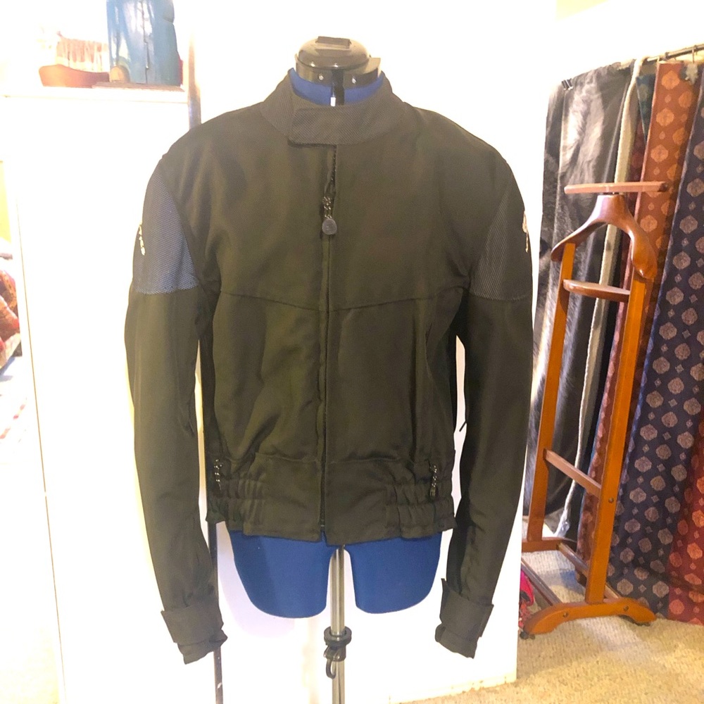 Ballistic body armor black tactical and/or moto jacket men’s 44 EUC by Marsee